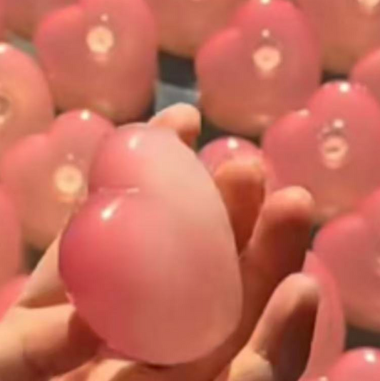 Mochi Melt Colour Changing Heart Squishy